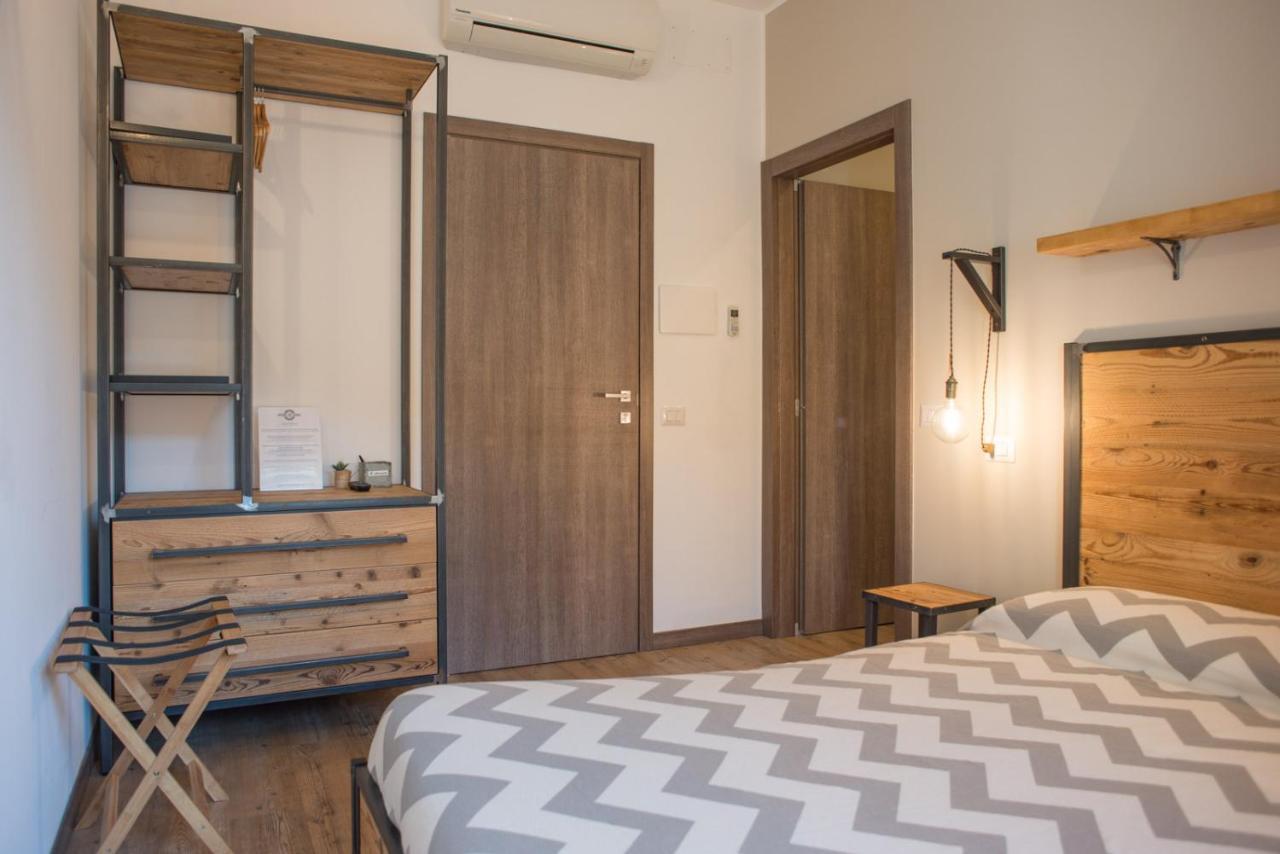 Guest house Officina *
