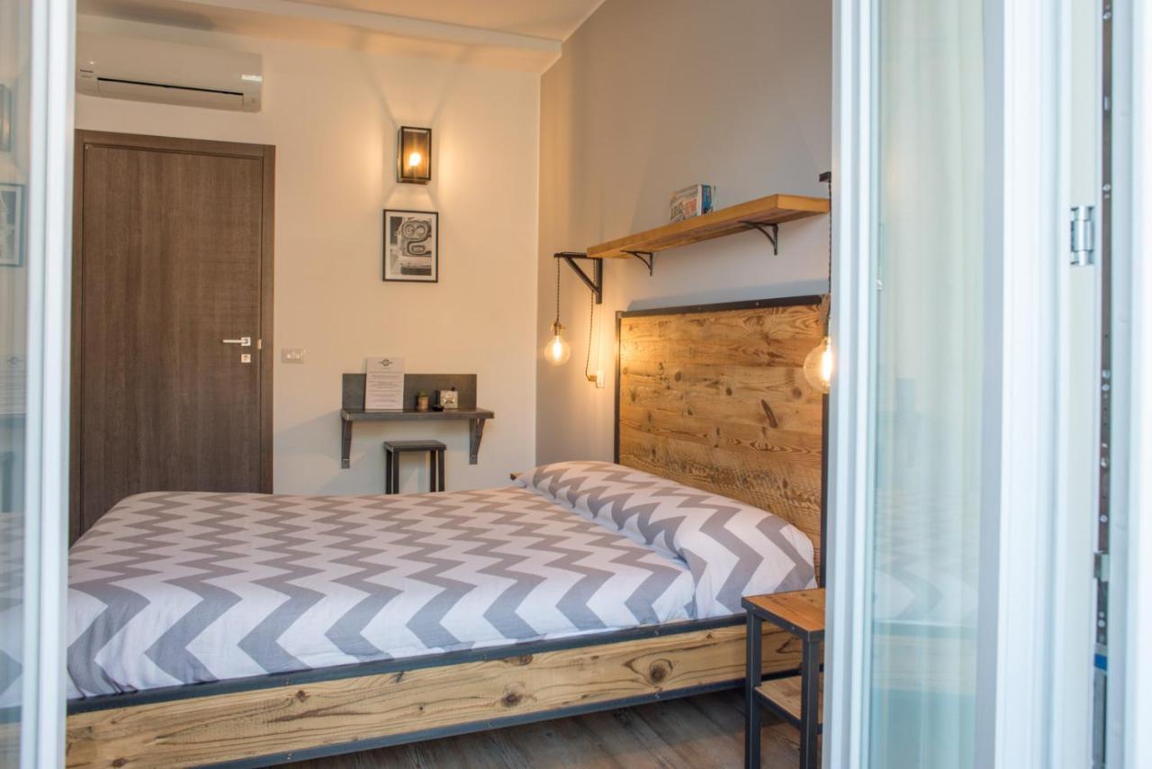 Officina Guest house Como